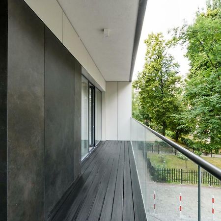 Zlota Luxury Apartments Varsóvia Exterior foto