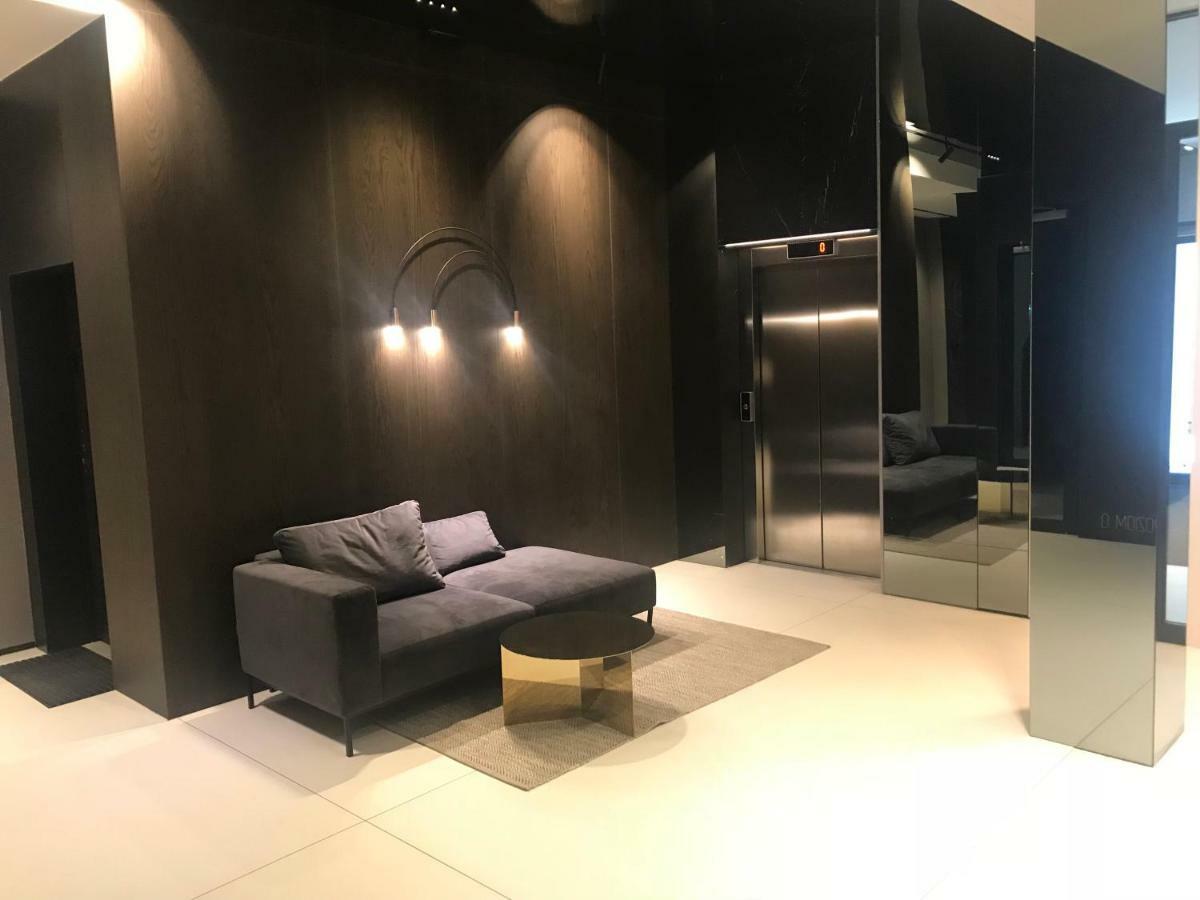 Zlota Luxury Apartments Varsóvia Exterior foto