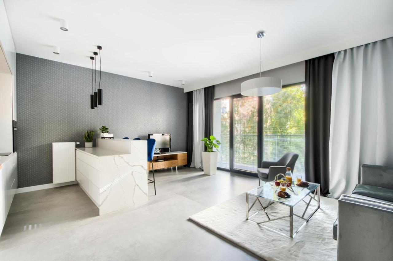 Zlota Luxury Apartments Varsóvia Exterior foto