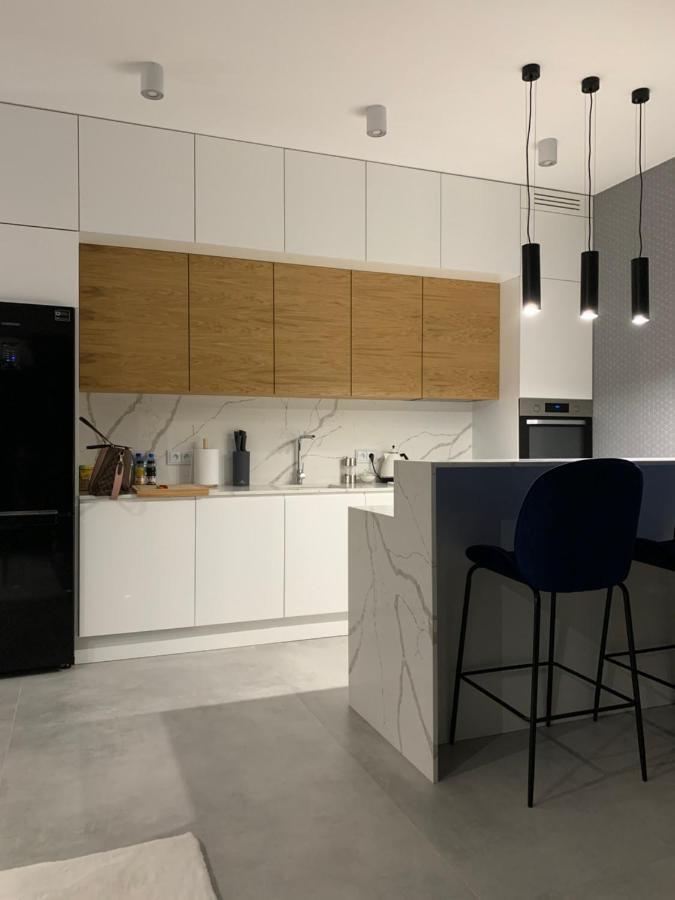 Zlota Luxury Apartments Varsóvia Exterior foto